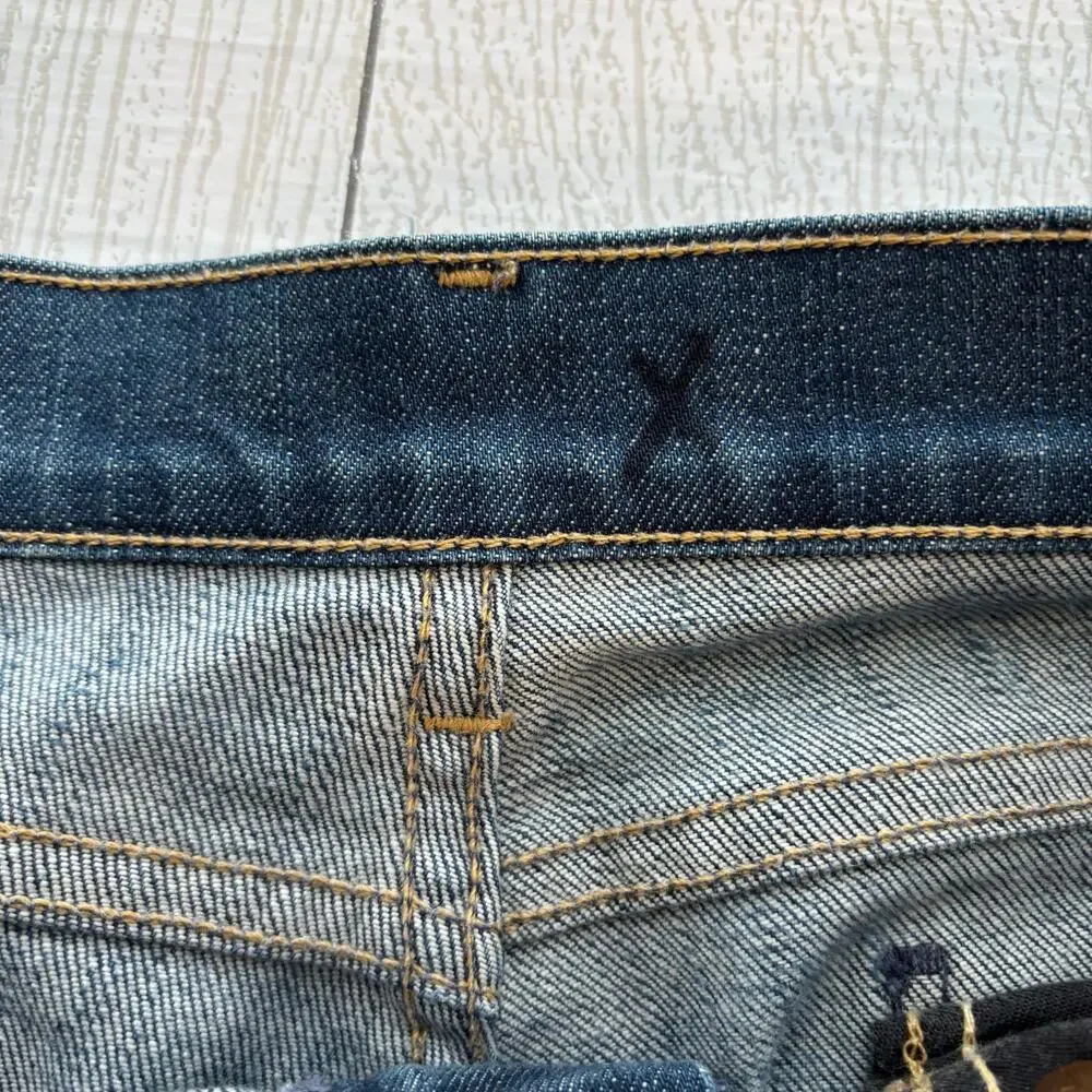 Citizens of Humanity Elle Low Waist Bootcut Distressed Jeans Size 28